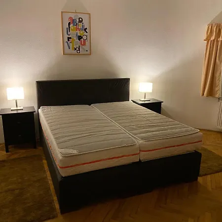 Belvárosi Nyaraló Casa de Férias *