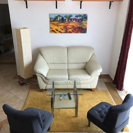 Belvárosi Nyaraló Casa de Férias *